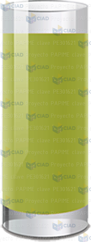 Vaso con líquido verde